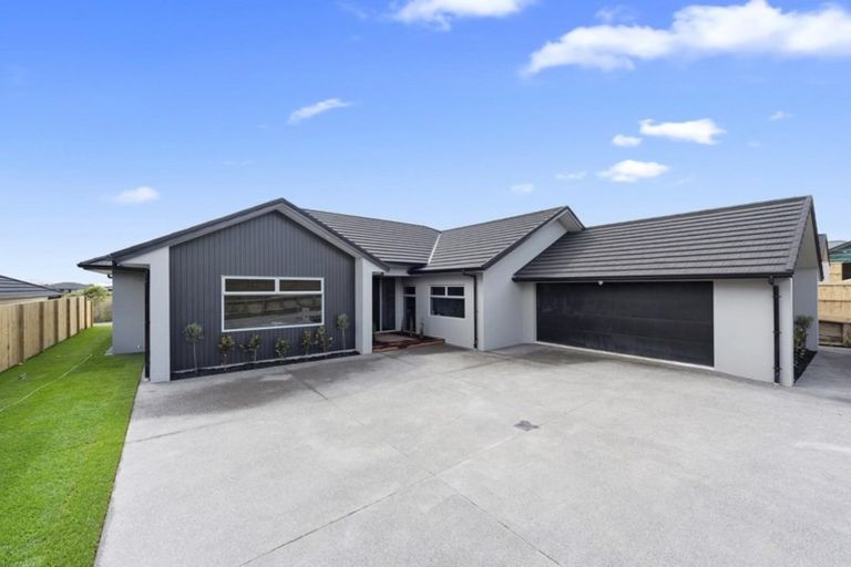 Photo of property in 3 Bosun Place, Te Atatu Peninsula, Auckland, 0610
