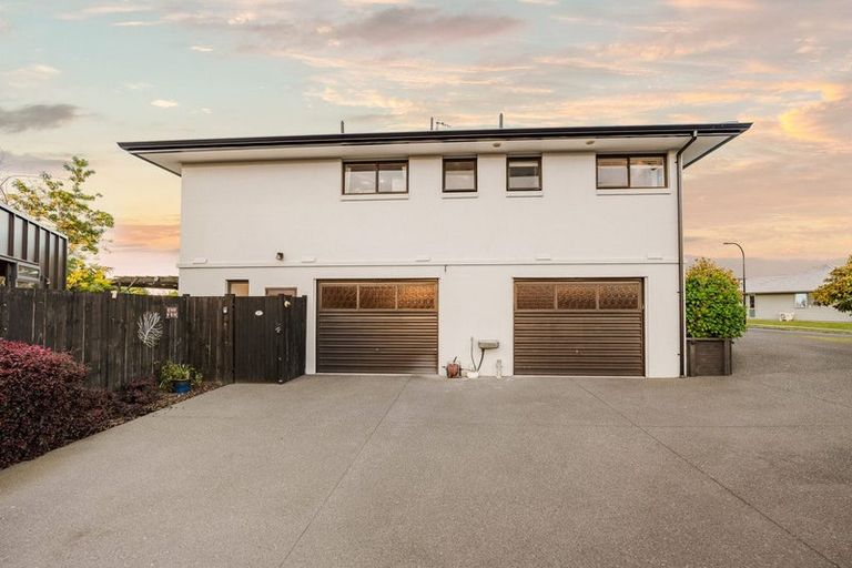 Photo of property in 6 Richardson Road, Omokoroa, 3114