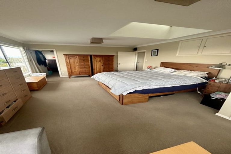 Photo of property in 4 Cobden Lane, Bluff Hill, Napier, 4110