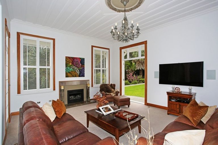 Photo of property in 18 Carlton Road, Pukekohe, 2120