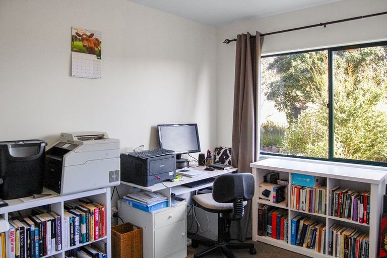 Photo of property in 598a Oneriri Road, Kaiwaka, 0573