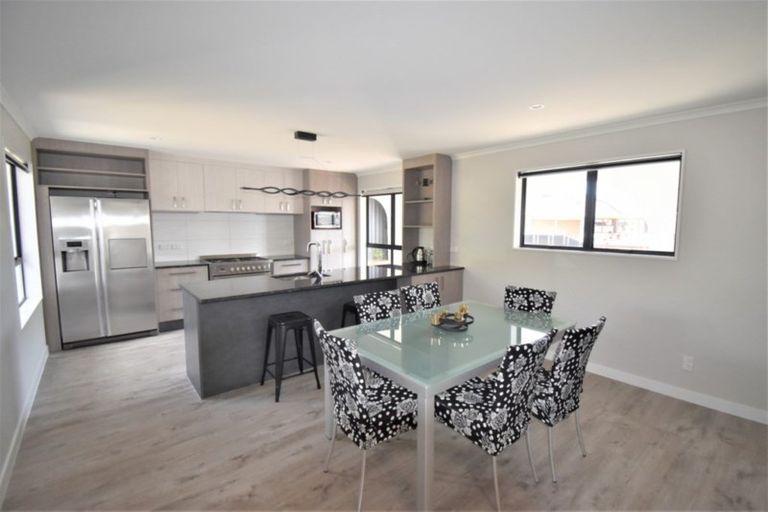 Photo of property in 12 Te Kama Street, Levin, 5510