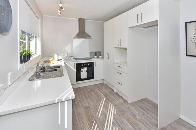 Photo of property in 9 Volante Avenue, Wattle Downs, Auckland, 2103