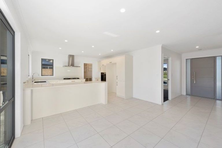 Photo of property in 39 Batten Drive, Flagstaff, Hamilton, 3210