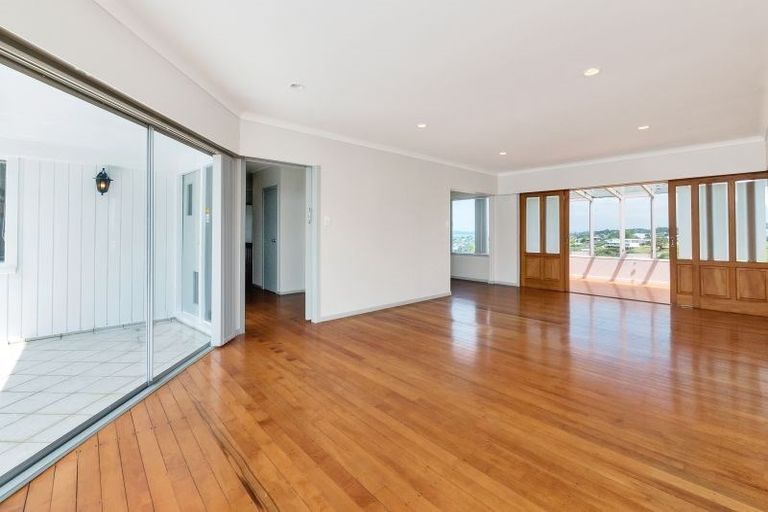 Photo of property in 80 Sunrise Avenue, Mairangi Bay, Auckland, 0630