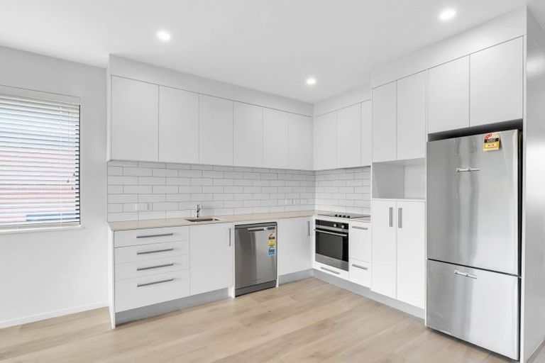 Photo of property in 103/2b Matatiki Street, Northcote, Auckland, 0627