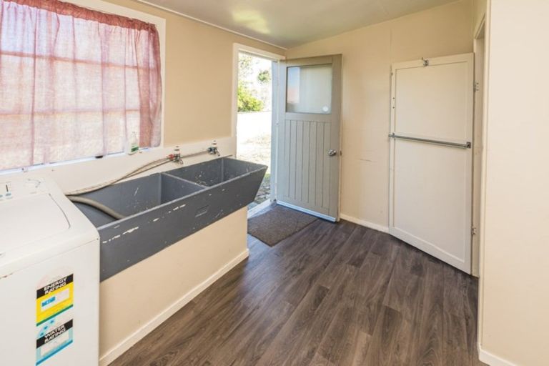 Photo of property in 79 Alma Road, Gonville, Whanganui, 4501