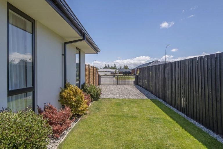 Photo of property in 11 Suffolk Drive, Kirwee, 7571