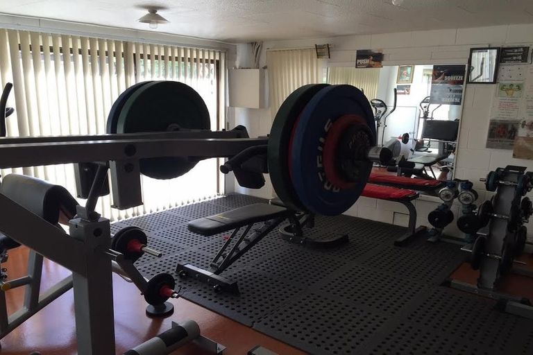 Photo of property in 18 Grenada Avenue, Forrest Hill, Auckland, 0620