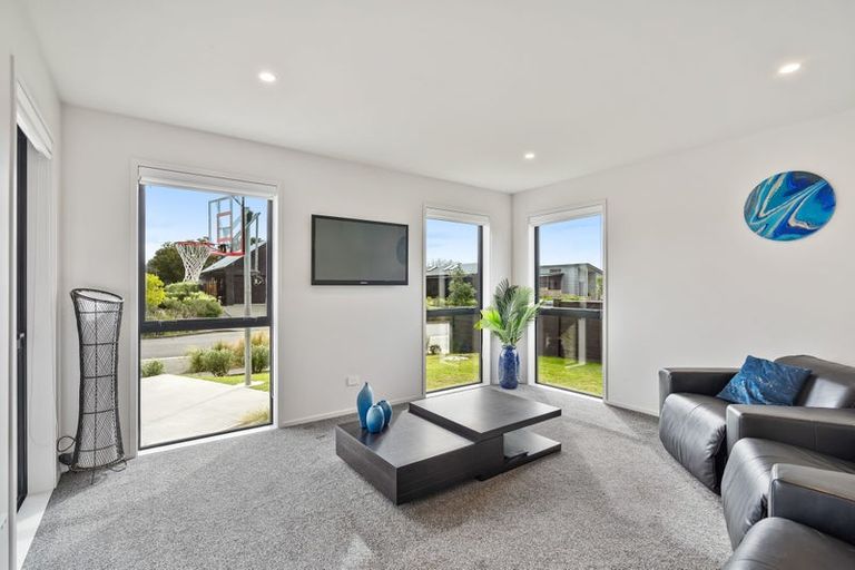 Photo of property in 23 William Gilbert Drive, Mangawhai, 0505