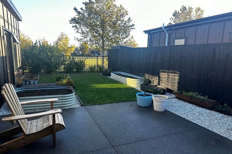 Photo of property in 13 Lazarus Lane, Halswell, Christchurch, 8025