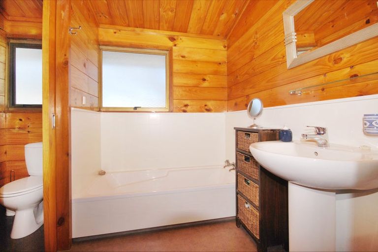 Photo of property in 9 Main Street, Greytown, 5712