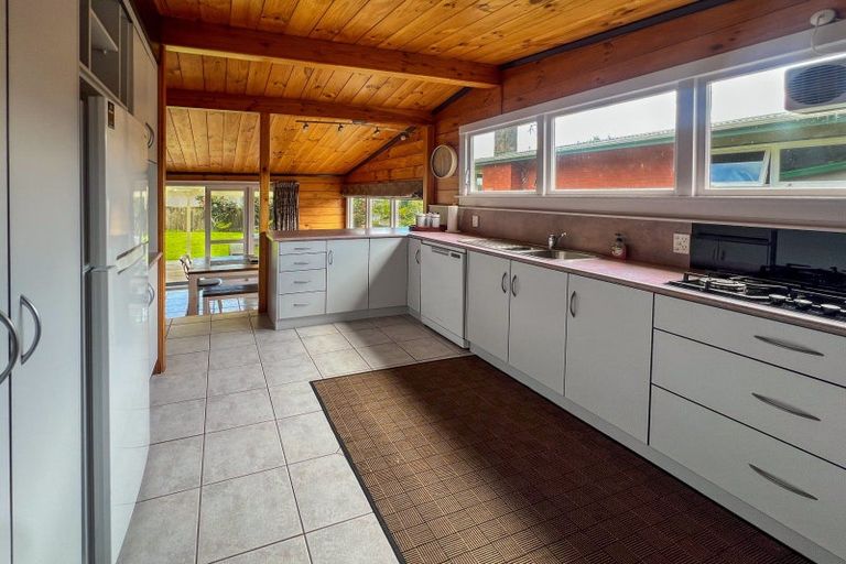 Photo of property in 1 Highfield Place, Lynmore, Rotorua, 3010