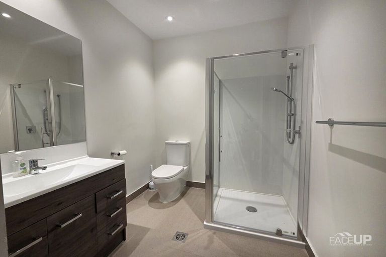 Photo of property in 39 Rangihina Road, Hobsonville, Auckland, 0616