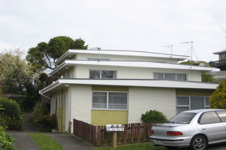 Photo of property in 7a Fairview Place, Westown, New Plymouth, 4310