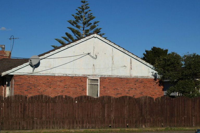 Photo of property in 236 Massey Road, Mangere East, Auckland, 2024