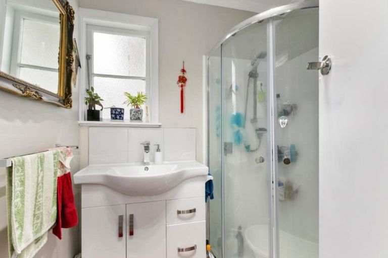 Photo of property in 47 Wellington Road, Wainuiomata, Lower Hutt, 5014