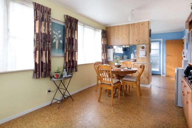 Photo of property in 30 Paenui Street, Titahi Bay, Porirua, 5022