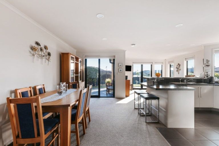 Photo of property in 63 Carrington Drive, Papamoa Beach, Papamoa, 3118