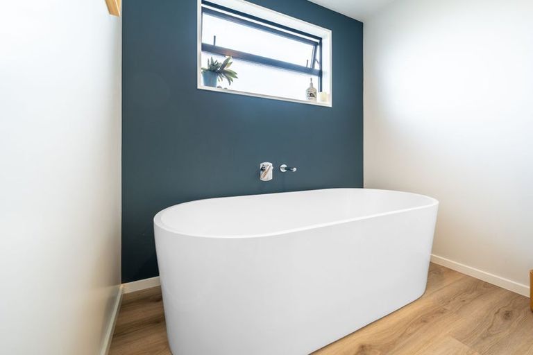 Photo of property in 7a Bideford Place, Dallington, Christchurch, 8061