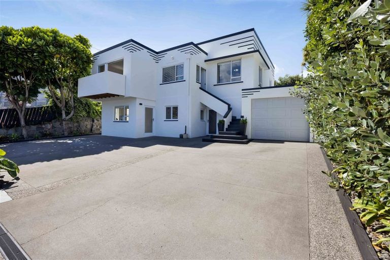 Photo of property in 26 Mclean Street, Strandon, New Plymouth, 4312