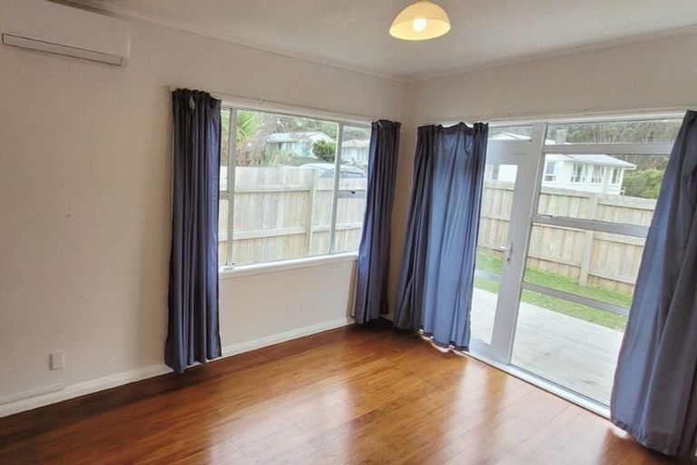 Photo of property in 29a-b Loongana Street, Waitangirua, Porirua, 5024