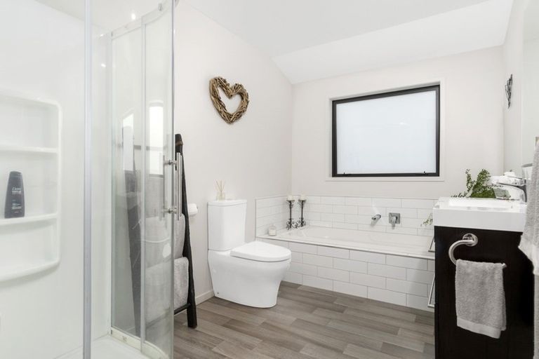 Photo of property in 3 Gumtree Lane, Omokoroa, 3114