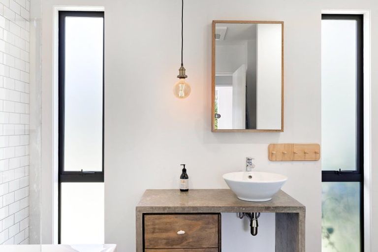 Photo of property in 24 Norfolk Street, Arrowtown, 9302