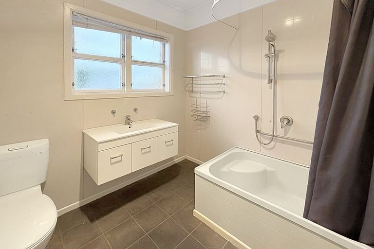 Photo of property in 1/18 Campbell Street, Whanganui, 4500