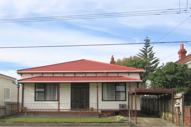 Photo of property in 12 Fitzherbert Street, Alicetown, Lower Hutt, 5010