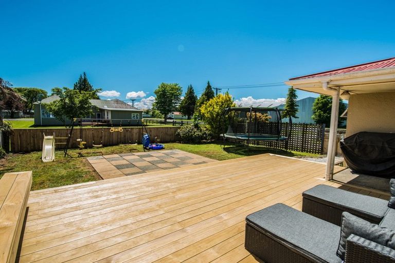 Photo of property in 22 Ward Street, Raetihi, 4632