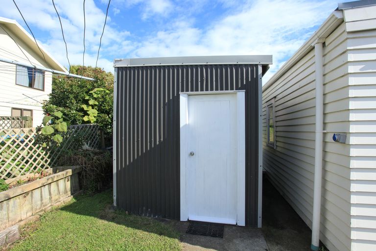 Photo of property in 39a Wallis Street, Raglan, 3225