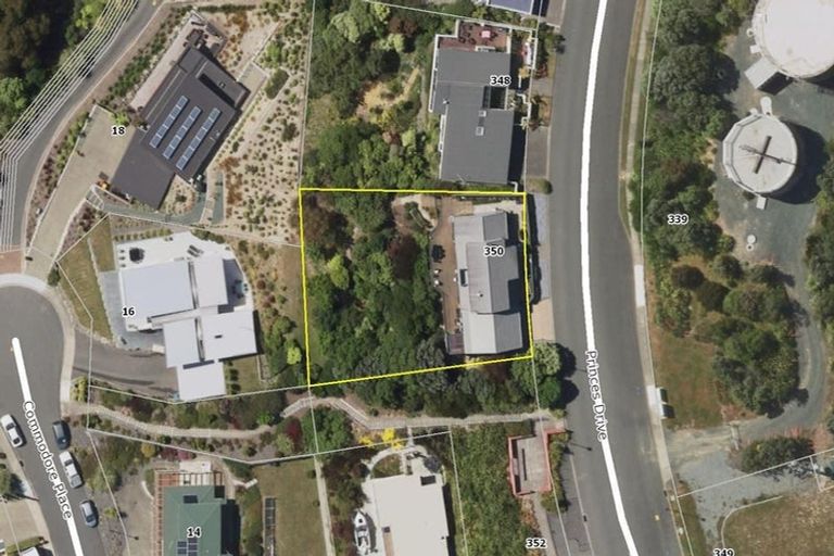 Photo of property in 350 Princes Drive, Britannia Heights, Nelson, 7010