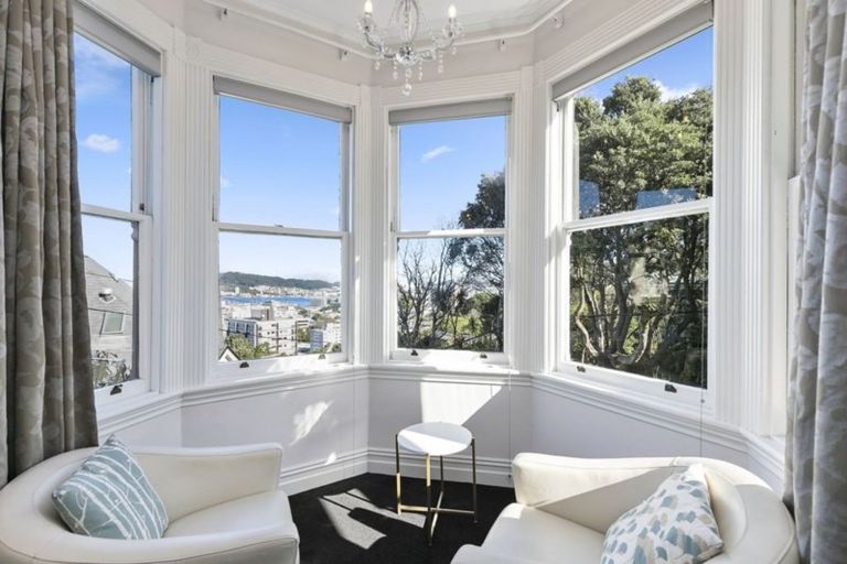 Photo of property in 12 Orchard Street, Wadestown, Wellington, 6012