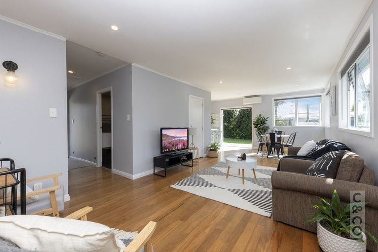 Photo of property in 23 Kaipara Portage Road, Riverhead, 0820