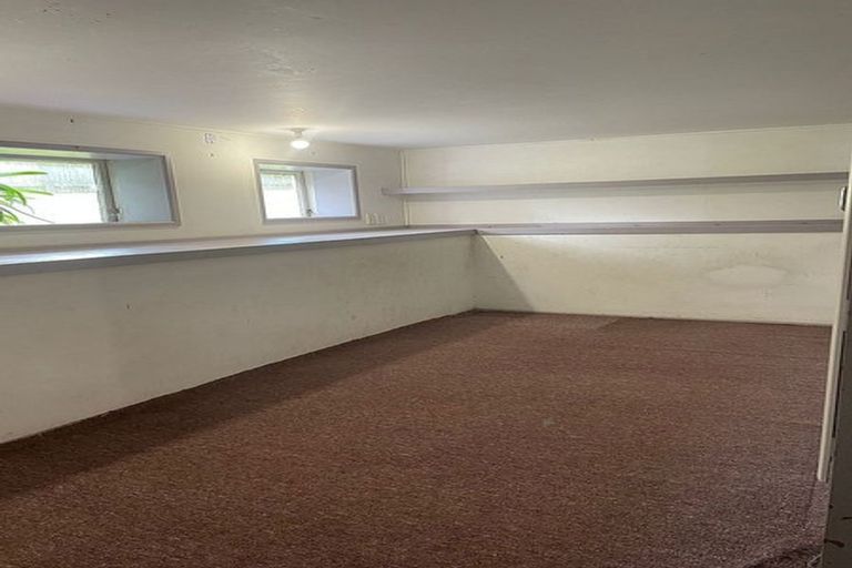 Photo of property in 3b View Road, Papakura, 2110