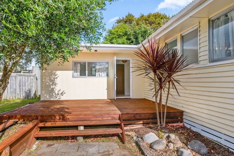 Photo of property in 21 Runuku Grove, Turangi, 3334