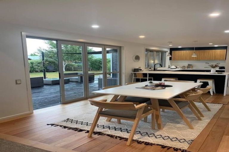 Photo of property in 22 Frye Crescent, Albert Town, Wanaka, 9305