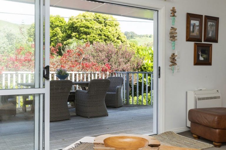 Photo of property in 2 Douglas Street, Okitu, Gisborne, 4010