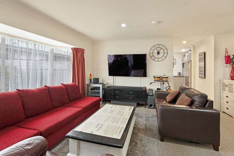 Photo of property in 22b Reeve Street, Levin, 5510