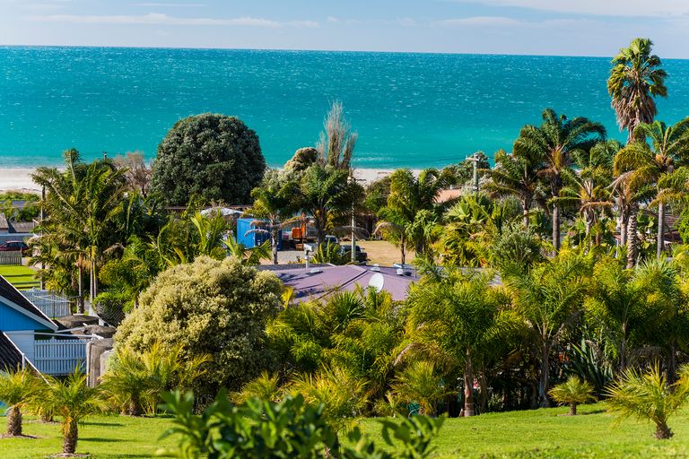 Photo of property in 52 Arthur Street, Tokomaru Bay, 4079