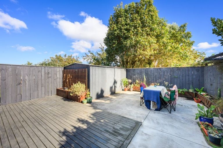 Photo of property in 7 Westmere Place, Takaro, Palmerston North, 4412