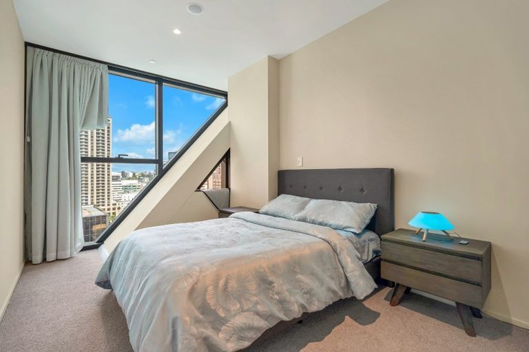 Photo of property in 2005/10 Commerce Street, Auckland Central, Auckland, 1010