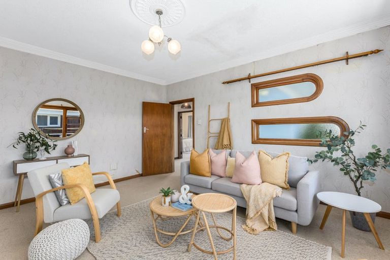 Photo of property in 28 Bauchop Road, Waterloo, Lower Hutt, 5011