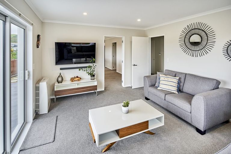 Photo of property in 10 Trelawny Terrace, Grenada Village, Wellington, 6037