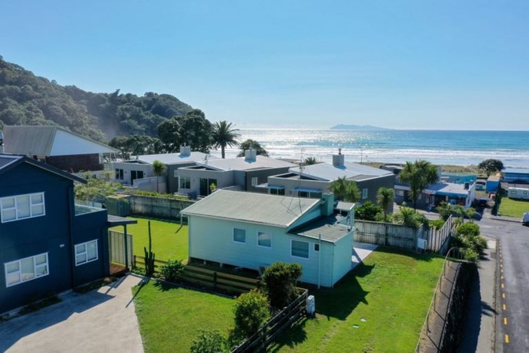 Photo of property in 24 Pacific Road, Waihi Beach, 3611