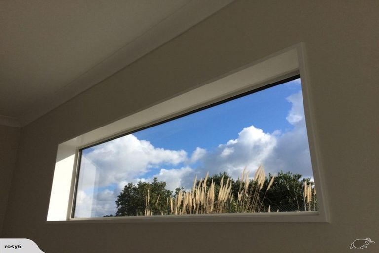 Photo of property in 43 Maylee Crescent, Gulf Harbour, Whangaparaoa, 0930