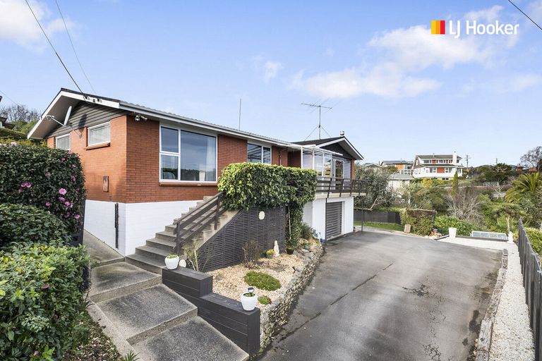Photo of property in 136 Larnach Road, Waverley, Dunedin, 9013