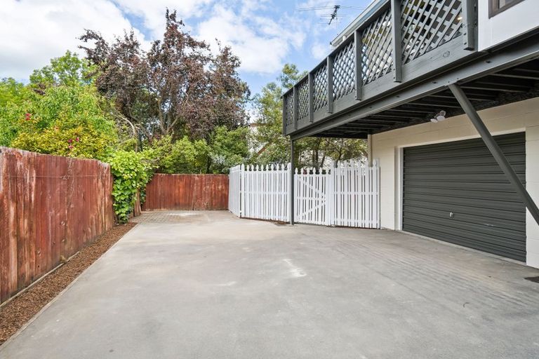 Photo of property in 1/18a Darley Street, Somerfield, Christchurch, 8024