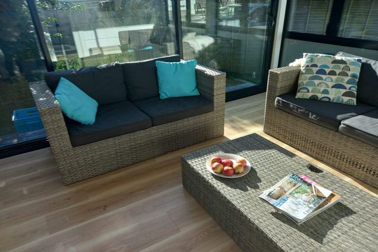 Photo of property in 1/49 Albert Road, Devonport, Auckland, 0624